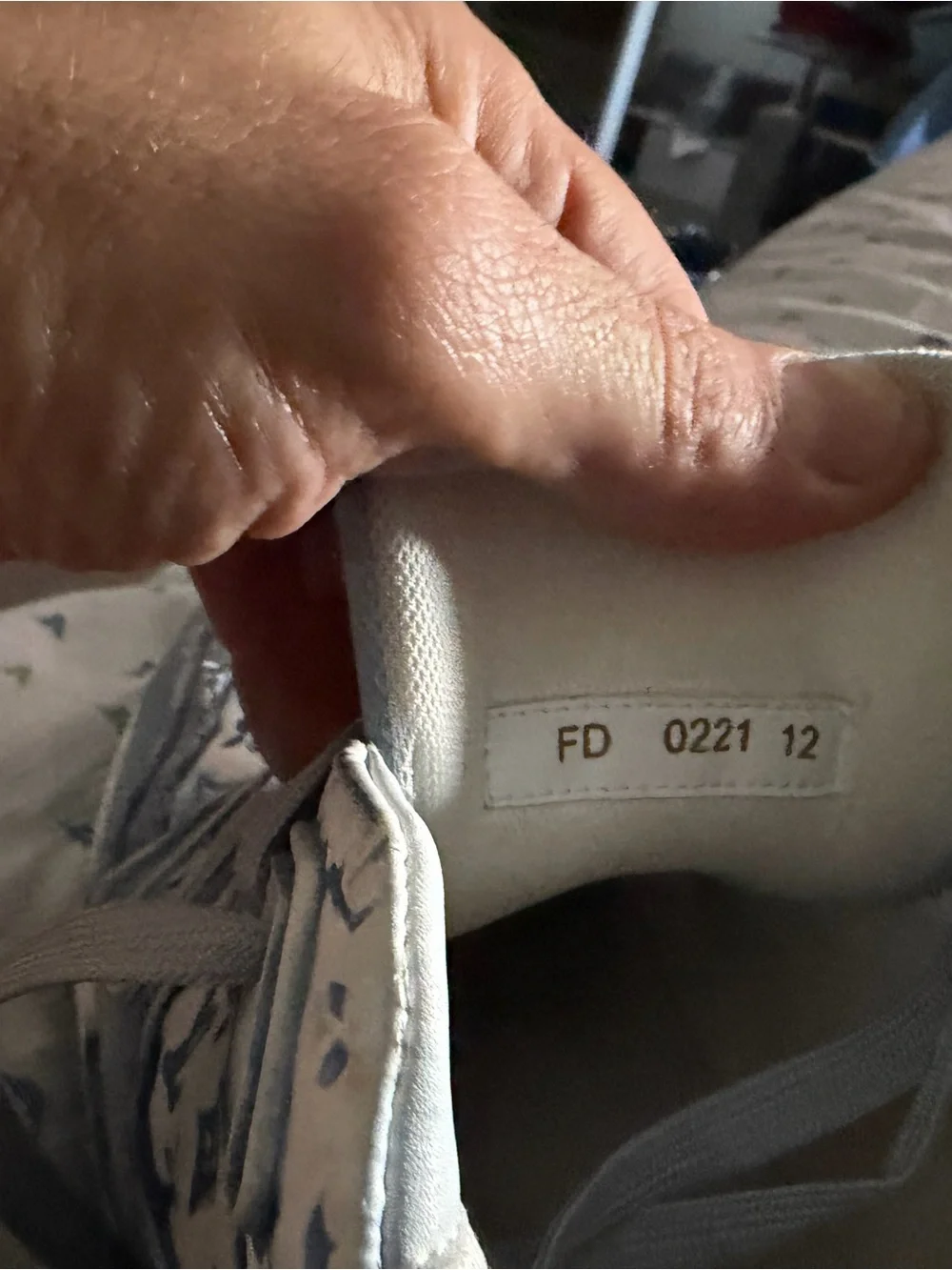 Louis Vuitton White and Blue Monogram Low-Top Sneaker